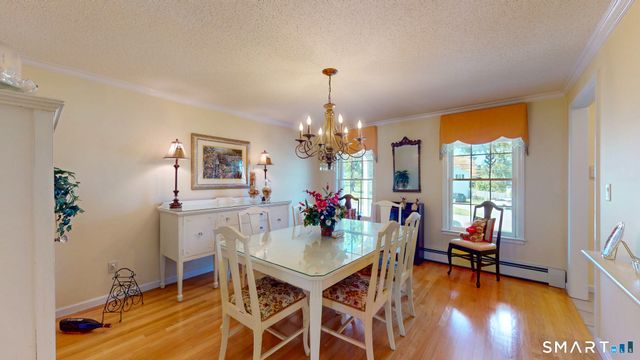 119 Pheasant Run, Newington, CT 06111