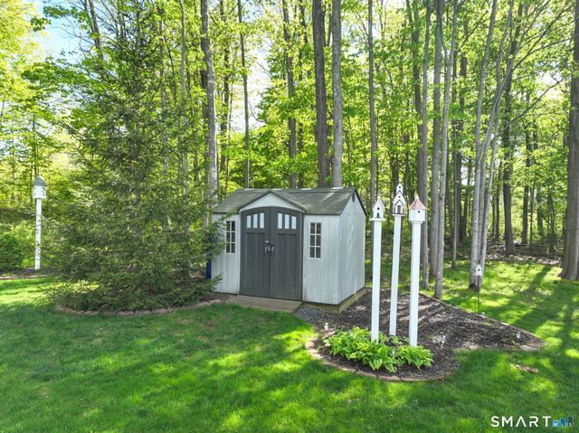 119 Pheasant Run, Newington, CT 06111