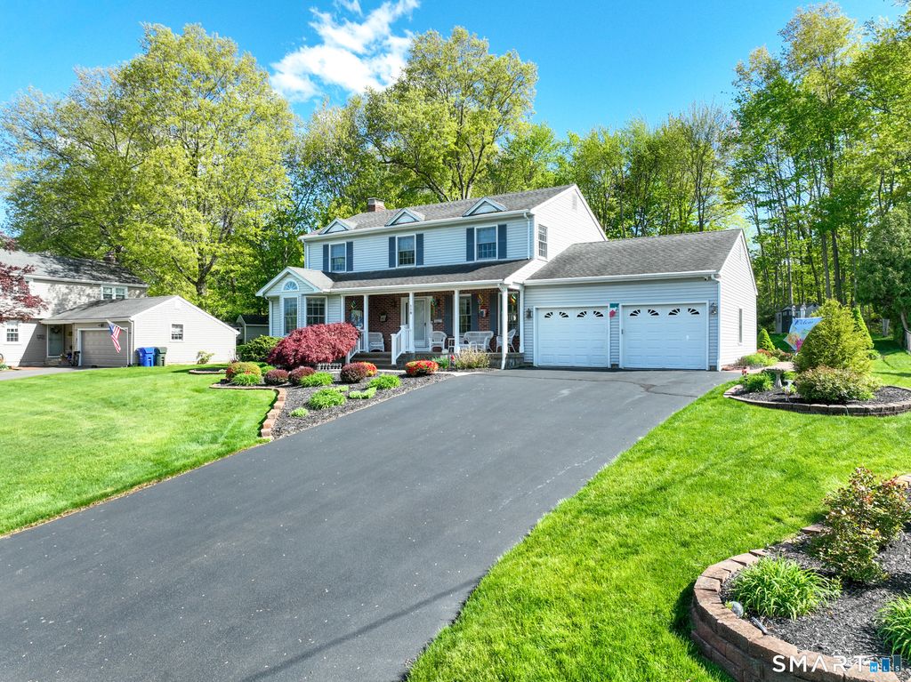 119 Pheasant Run, Newington, CT 06111