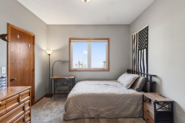 975 Hope Avenue, Jordan, MN 55352