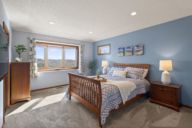 975 Hope Avenue, Jordan, MN 55352