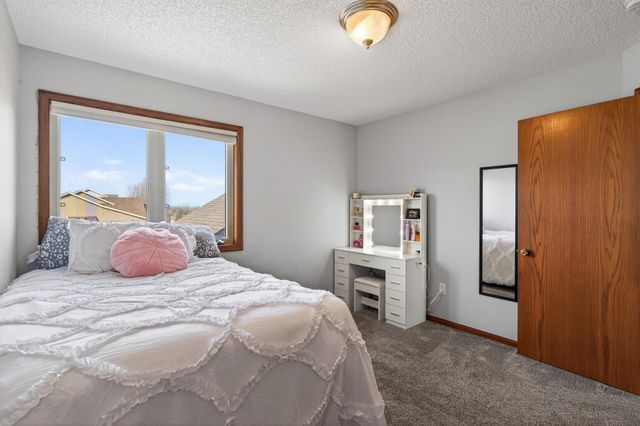 975 Hope Avenue, Jordan, MN 55352