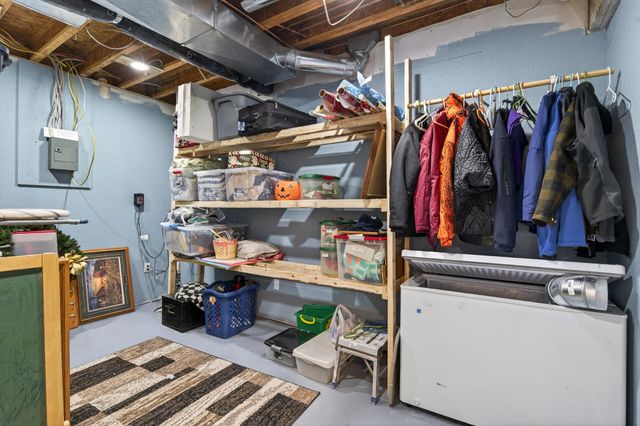 975 Hope Avenue, Jordan, MN 55352