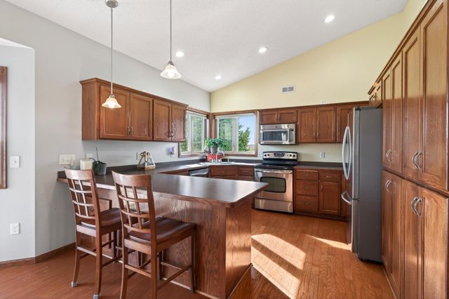 975 Hope Avenue, Jordan, MN 55352