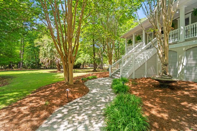 3368 Cottonfield Drive, Mount Pleasant, SC 29466