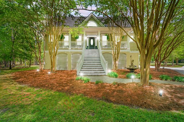 3368 Cottonfield Drive, Mount Pleasant, SC 29466