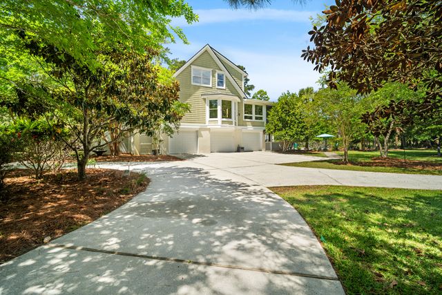 3368 Cottonfield Drive, Mount Pleasant, SC 29466