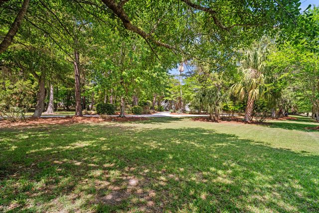 3368 Cottonfield Drive, Mount Pleasant, SC 29466
