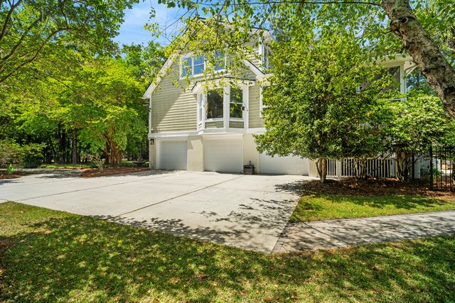3368 Cottonfield Drive, Mount Pleasant, SC 29466