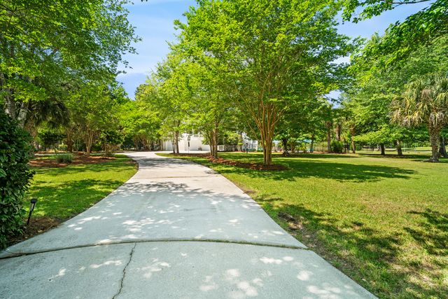 3368 Cottonfield Drive, Mount Pleasant, SC 29466
