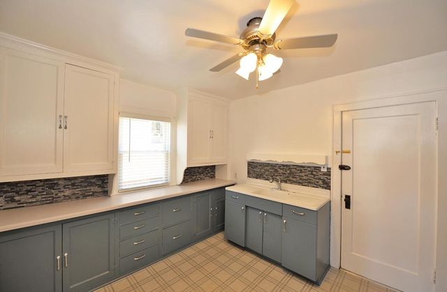 2931 Olive STREET, Racine, WI 53403