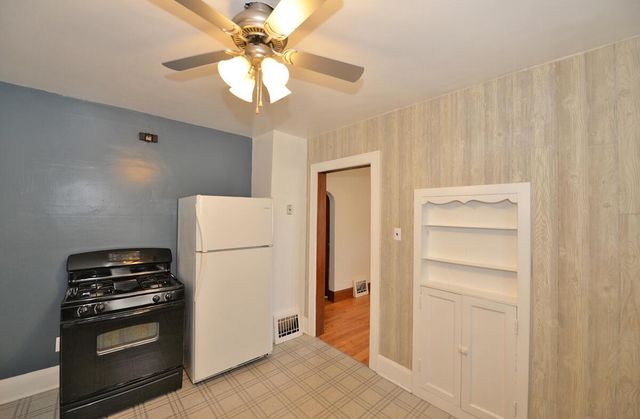 2931 Olive STREET, Racine, WI 53403