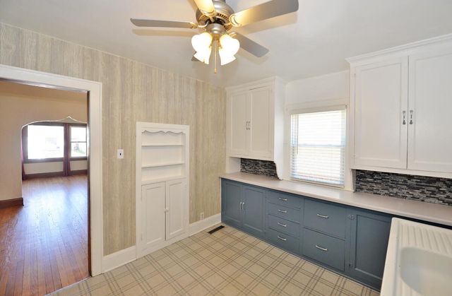 2931 Olive STREET, Racine, WI 53403