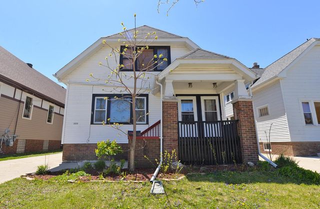 2931 Olive STREET, Racine, WI 53403