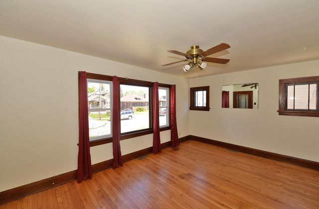 2931 Olive STREET, Racine, WI 53403