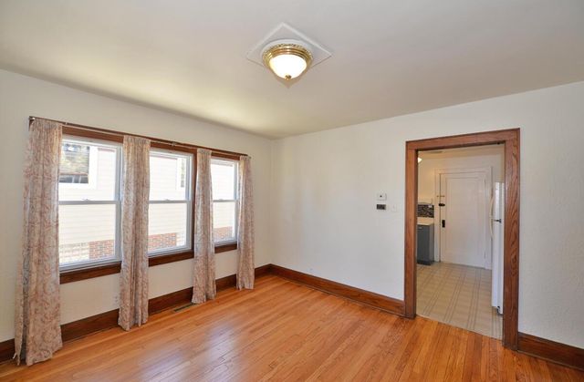 2931 Olive STREET, Racine, WI 53403