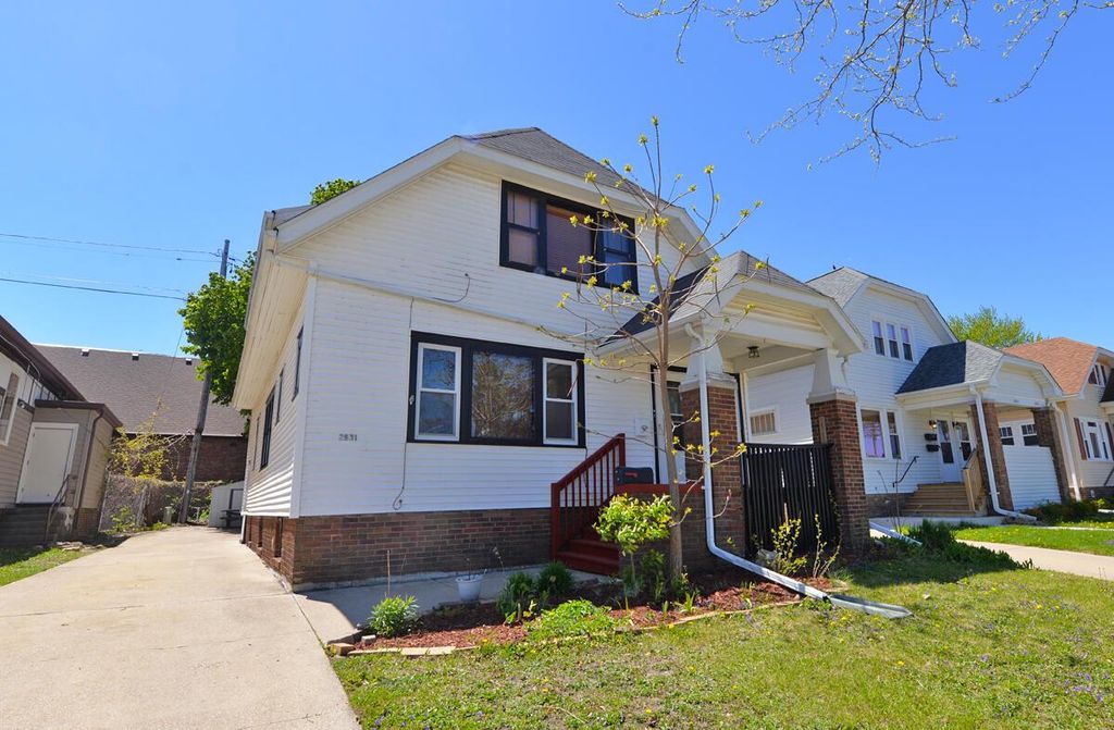 2931 Olive STREET, Racine, WI 53403