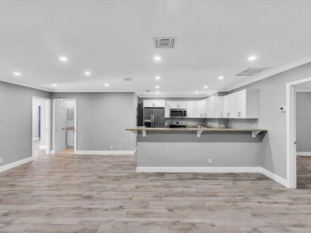 3880 NW 79th Avenue N-s, Coral Springs, FL 33065