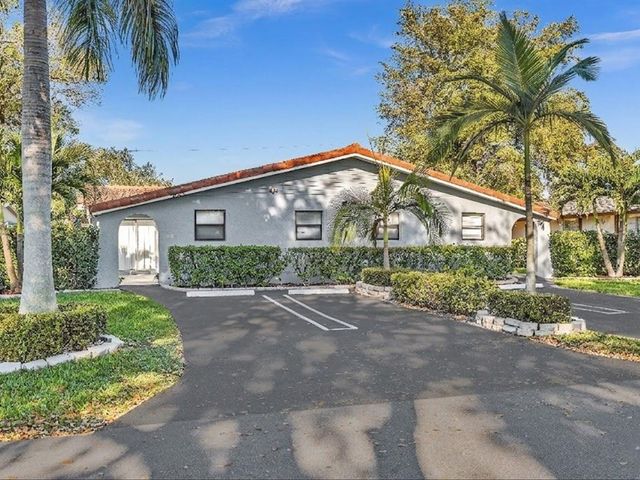 3880 NW 79th Avenue N-s, Coral Springs, FL 33065