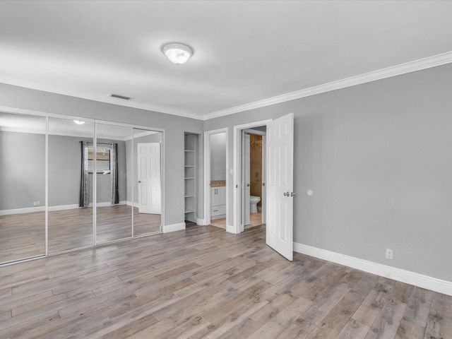 3880 NW 79th Avenue N-s, Coral Springs, FL 33065