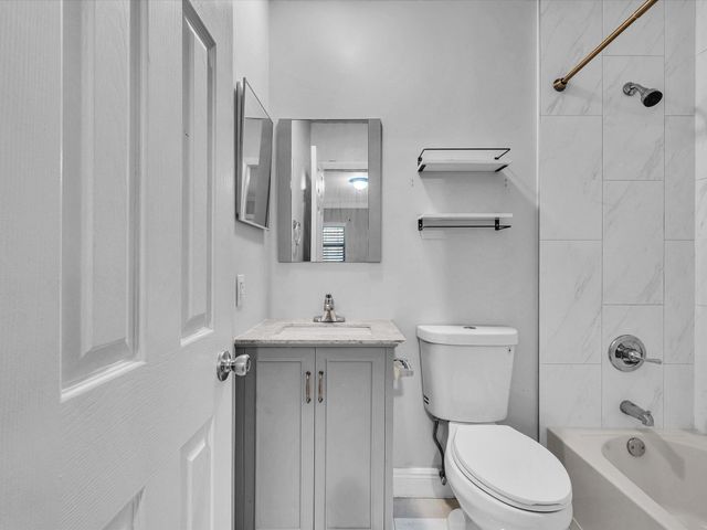 3880 NW 79th Avenue N-s, Coral Springs, FL 33065