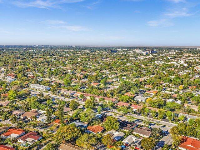 3880 NW 79th Avenue N-s, Coral Springs, FL 33065