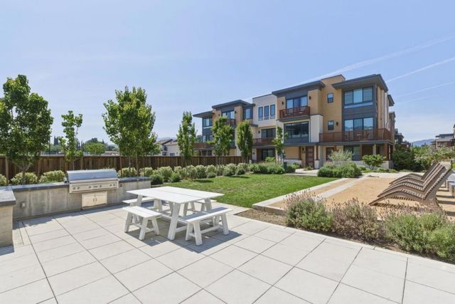 15506 Sackett Court, Los Gatos, CA 95032