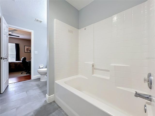 1123 LAKEVIEW OAKS DRIVE, Minneola, FL 34715