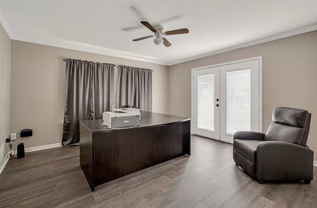 3952 J Rendon Road, Burleson, TX 76028