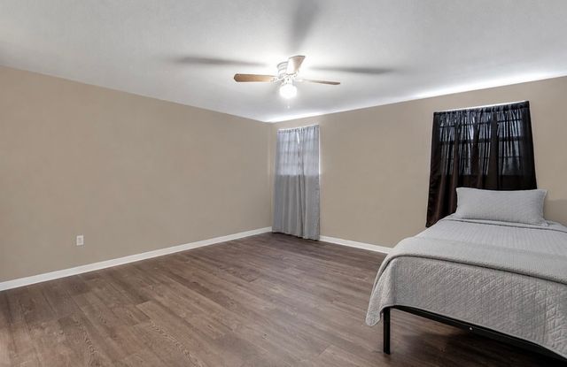 3952 J Rendon Road, Burleson, TX 76028
