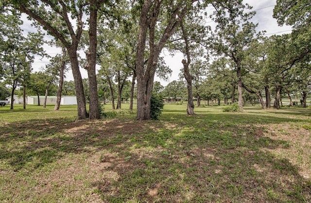 3952 J Rendon Road, Burleson, TX 76028