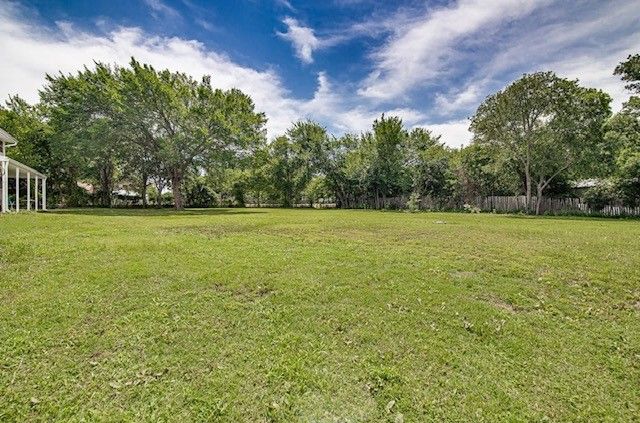 3952 J Rendon Road, Burleson, TX 76028