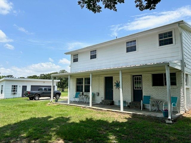 3952 J Rendon Road, Burleson, TX 76028