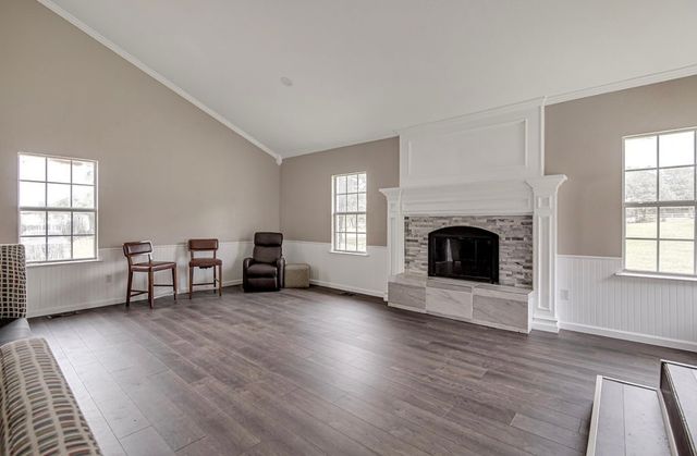 3952 J Rendon Road, Burleson, TX 76028