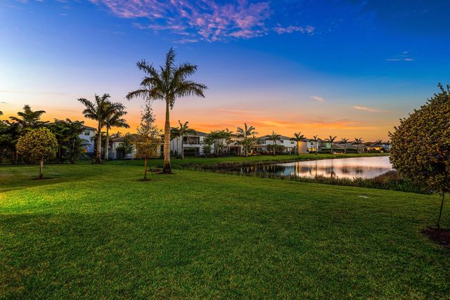 20197 Castle Stuart Avenue, Boca Raton, FL 33434
