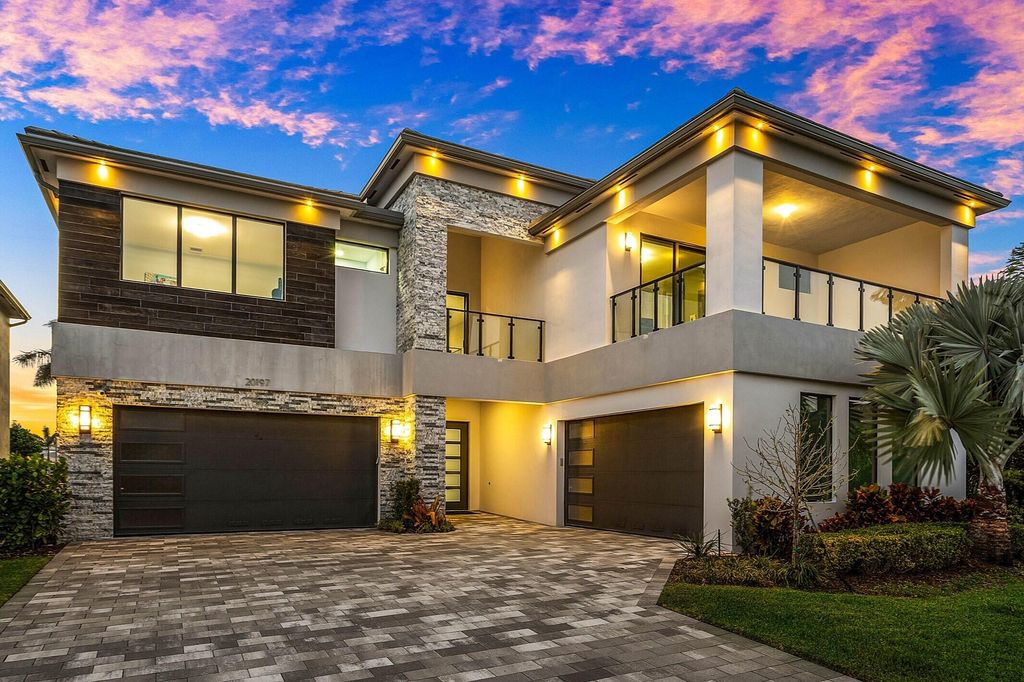 20197 Castle Stuart Avenue, Boca Raton, FL 33434