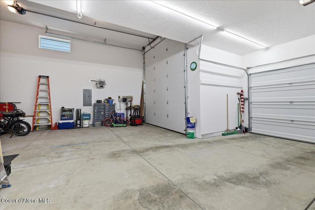 2871 N Neptune ST, Post Falls, ID 83854