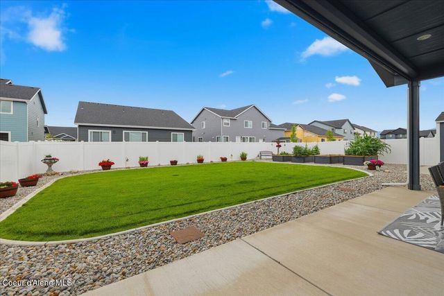 2871 N Neptune ST, Post Falls, ID 83854