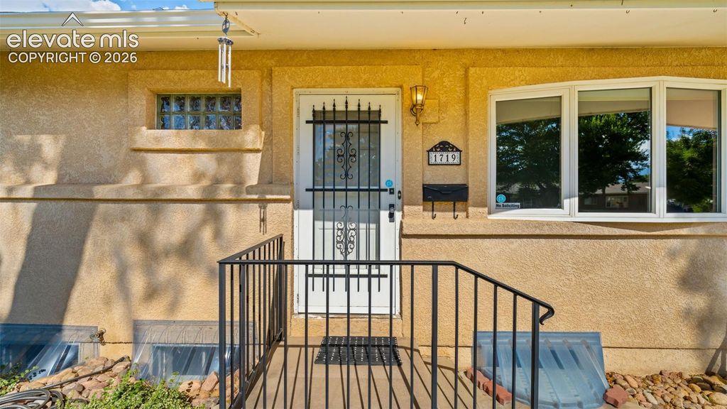 1719 Wynkoop Drive, Colorado Springs, CO 80909 — photo 4