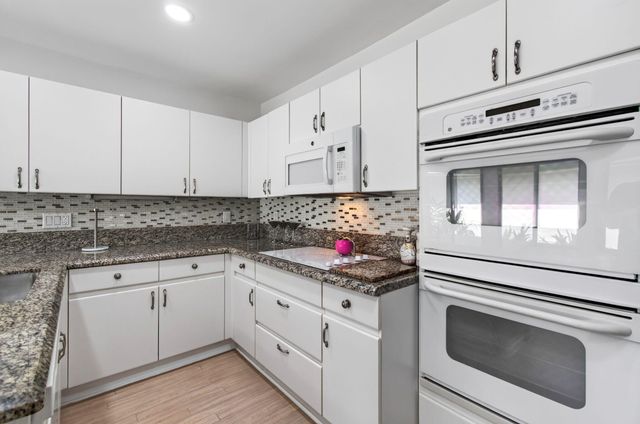 15441 Strathearn Drive, Delray Beach, FL 33446