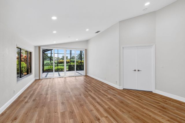 15441 Strathearn Drive, Delray Beach, FL 33446