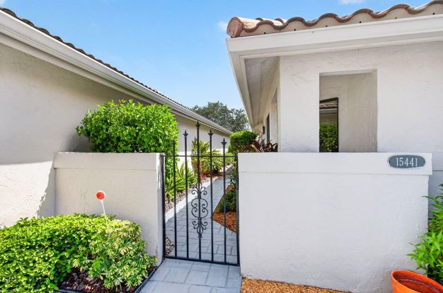 15441 Strathearn Drive, Delray Beach, FL 33446