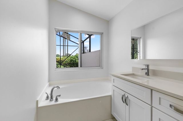 15441 Strathearn Drive, Delray Beach, FL 33446