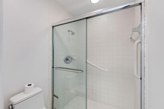 15441 Strathearn Drive, Delray Beach, FL 33446