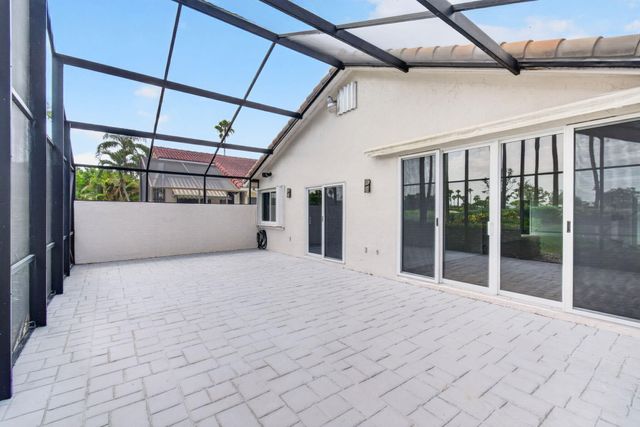 15441 Strathearn Drive, Delray Beach, FL 33446