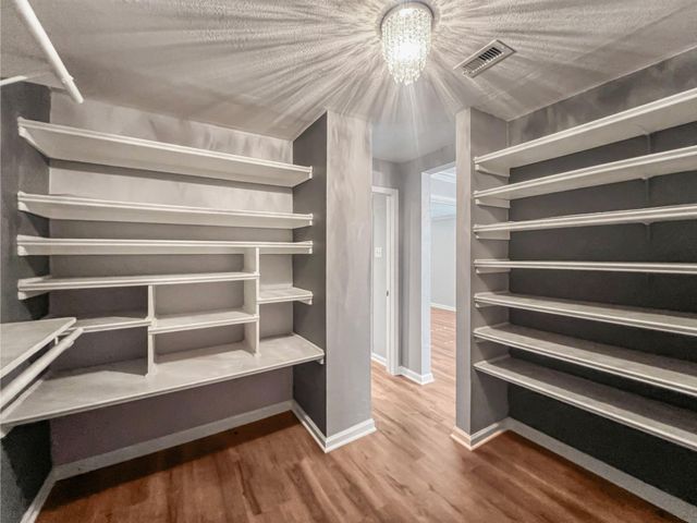 9731 Hadden Road, Baytown, TX 77521