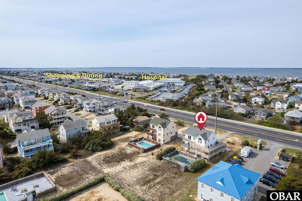 Image 3 of property listing at 4729 S Croatan Highway, Nags Head, NC 27959