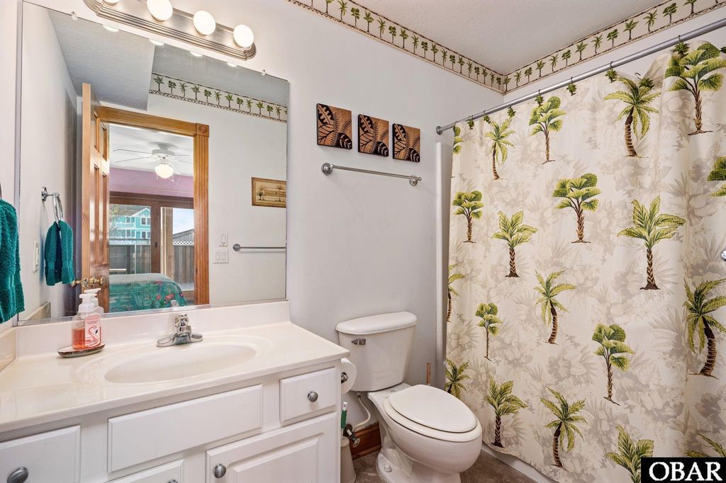 Image 34 of property listing at 4729 S Croatan Highway, Nags Head, NC 27959