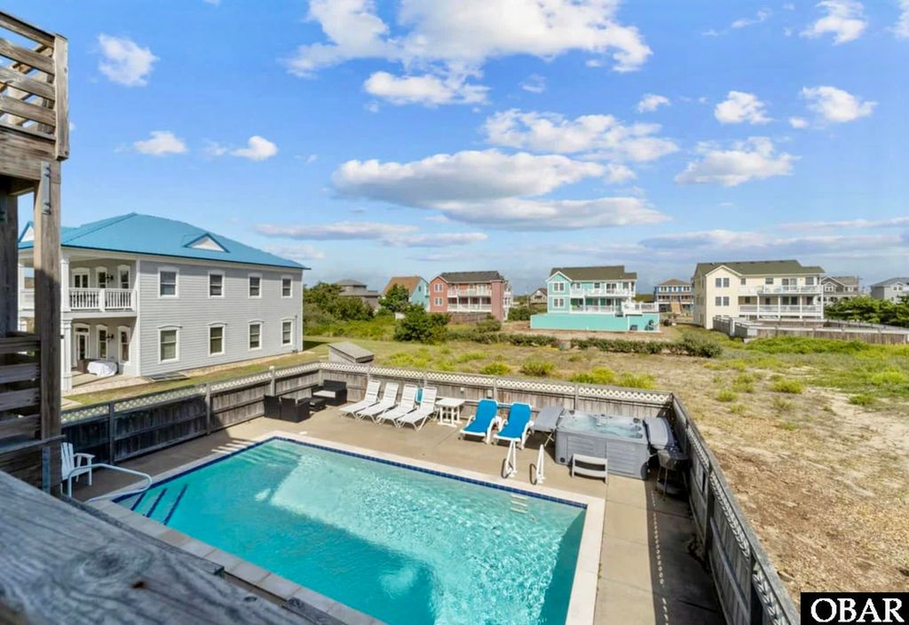 Image 47 of property listing at 4729 S Croatan Highway, Nags Head, NC 27959
