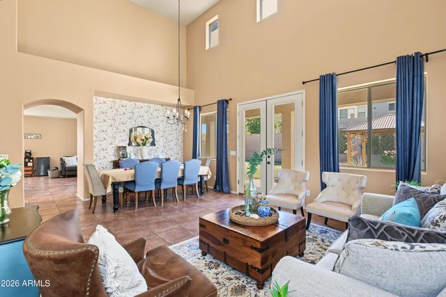 2529 E PARKVIEW Drive, Gilbert, AZ 85295
